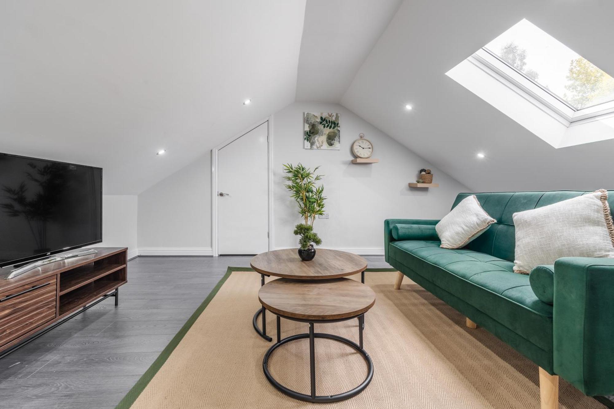 The House Guest house